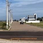 Venda de  terrenos a beira mar em loteamento urbanizado com ruas  pavimentadas, iluminação pública, rede elétrica, rede de água, sistema de drenagem pluvial, uma linda praça exclusiva, área de terreno