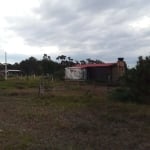 Terreno a venda em Arroio do sal, no Balneário Atlântico&lt;BR&gt;Distante 16 Km de Arroio do Sal e 24 Km de Torres, a apenas 1,5 Km &lt;BR&gt;da área do futuro porto meridional, próximo a todos os re