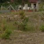 Terreno a venda em Arroio do sal, no Balneário Atlântico&lt;BR&gt;Distante 16 Km de Arroio do Sal e 24 Km de Torres, a apenas 1,5 Km &lt;BR&gt;da área do futuro porto meridional, próximo a todos os re