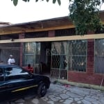 Ótima  oportunidade no bairro Belém Velho.      &lt;BR&gt;   &lt;BR&gt;02 casa no mesmo terreno, sendo a da frente mista com comércio pronto para iniciar seu próprio negócio. Terreno grande, medindo 1