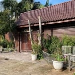 CASA, 1 DORMITÓRIO, 4 SUÍTES, 1 VARANDA, 3 VAGAS DE GARAGEM, BAIRRO LOMBA DO PINHEIRO, PORTO ALEGRE/RS   &lt;BR&gt;      &lt;BR&gt;Casa estilo sobrado com 2 andares, composta por 5 dormitórios, sendo 