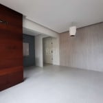 Apartamento de 1 dormitório totalmente reformado, com 43,76 ² privativos, com suíte e closet, lavabo, cozinha. Possui uma vaga de garagem escriturada e coberta. Condomínio com portaria 24h, elevador. 