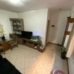 Apartamento de 2 dormitórios no bairro Partenon. Térreo de fundos.  Living 2 ambientes, banheiro social, cozinha e área de serviço separadas, pequeno pátio privativo e 1 vaga de garagem convencionada.