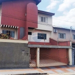 Casa com 4 quartos, sendo uma suíte máster, escritório, espaço gourmet completo com piscina no bairro Trujillo, em Sorocaba/SP