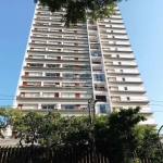 Apartamento bem espaçoso,iluminado e ensolarado, no bairro Independência.&lt;BR&gt;Com 3 dormitórios, sendo 1 suíte, 3 banheiros, living amplo, cozinha montada, dependência de empregada, sacada e 2 va