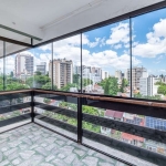 V Prime Imóveis vende apartamento desocupado 4 dormitórios com suíte e vaga coberta, living em 3 ambientes, lavabo, banho social, copa e cozinha, área de serviço separada, dep. e empregada, banheiro a