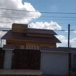 Casa no bairro Krahe em Viamão.&lt;BR&gt;Imóvel com 3 dormitórios sendo 1 suíte, 3 salas, 2 cozinhas, lavanderia, área de serviço, garagem coberta para 2 carros, pátio na frente e nos fundos, piscina.