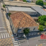 Casa à venda no Centro de Vinhedo - SP