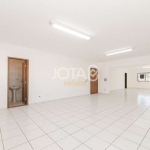 Sala Comercial Em Excelente Localização - J8