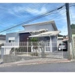 Casa com 4 dormitórios à venda, 316 m² - Centro - São José/SC