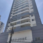 Apartamento no ático, com 3 dormitórios , 1 suíte, vaga dupla, e Home Box, no Kobrasol em São José /SC R$979.000,00