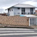 Casa com 4 dormitórios à venda, 180 m² por R$ 730.000,00 - Capoeiras - Florianópolis/SC