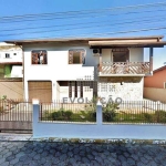 CASA 3 Quartos, 1 Suíte, 3 Vagas - Praia João Rosa