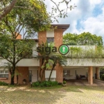 Casa em Condomínio Residencial em Chácara Flora