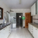 Casa Assobradada à Venda , com 4 suites, 4 vagas na Vila Madalena