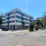 Excelente apartamento de 1dr no bairro menino deus. fica localizado no quarto andar e condomínio com o valor super acessível, com ótima localização. Agende sua visita e não perca essa oportunidade!