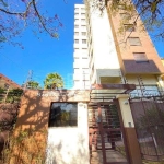 Apartamento para Comprar  no Bairro Higienópolis com 3 dormitórios sendo 1 suíte, 93m², amplo living 2 ambientes, cozinha americana com pia, armários, fogão, coifa e churrasqueira, área de serviço com