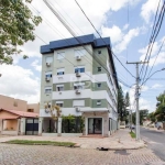 Apartamento com 109m², com 3 dormitórios, 1 suíte, living 2 ambientes, com churrasqueira, cozinha e área de serviços separada. Os dois banheiros com ventilação direta, o imóvel conta ainda com uma vag