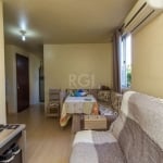 Excelente apartamento 1 dormitório, banheiro social, living 2 ambientes, cozinha. Vaga de garagem rotativa. Fica no imóvel, moveis da cozinha, quarto , mesa de canto alemão, split 12mil btus.  Prédio 