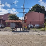 Venha conhecer um ótimo imóvel na Zona Sul de Porto Alegre com dois pavimentos! A casa possui um espaçoso quintal nos fundos, ideal para receber amigos e familiares. O condomínio de baixo custo condom