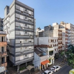 Apartamento de  2 dormitórios, sala, hall, banheiro, cozinha, área com tanque, quarto e banheiro de empregada no Centro Histórico.    &lt;BR&gt;O Centro Histórico é a mais antiga área urbanizada de Po