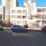 Apartamento com 01 dormitórios no Bairro Menino Deus.    &lt;BR&gt;Apartamento de 01 dormitórios, 01 banheiro social, 01 lavabo, Posição Frente, pátio coberto para momentos ao ar Livre,  01 dormitório