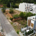 Terreno no bairro Guarujá, Porto Alegre/RS.  &lt;BR&gt;   &lt;BR&gt; &lt;BR&gt;Terreno à venda no Portal do Guarujá. &lt;BR&gt;Excelente terreno com 632,53m²&lt;BR&gt;Pronto para  construir, loteament