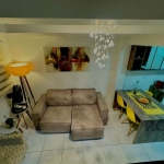 Belíssima casa semi mobiliada com 03 quartos, sendo um deles suíte, no Condomínio Renascer Ipanema, próximo do Zaffari Hípica.  &lt;BR&gt;     &lt;BR&gt;No andar térreo, living para 2 ambientes e cozi