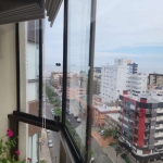 Descubra o privilégio de morar em um dos melhores apartamentos de Capão da Canoa, no coração do bairro Centro. Este espetacular imóvel de 3 quartos, incluindo uma suíte, oferece um ambiente totalmente