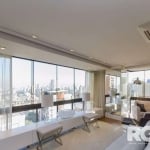 Apartamento semi mobiliado, decorado por arquiteto 2748 m² privativos, 4 suítes e 3 vagas de garagem no bairro Rio Branco.&lt;BR&gt;&lt;BR&gt;Living de 130m² e detalhes que aumentam a sensação de bem 