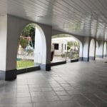 Oportunidade  apartamento na Icaraí de Frente para o Hipódromo do Cristal  , com dois dormitórios, living com dois ambientes , lavabo , cozinha e área de serviço,  imóvel possui vaga de garagem  escri