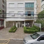 Apartamento no bairro Santana de 1 dormitório, com 1 vaga escriturada e coberta, amplo living para dois ambientes, cozinha reformada, área de serviço separada, juncker digital, banheiro com box de vid