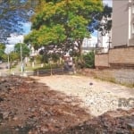 Terreno com 511 m² privativos, no bairro Chácara Das Pedras, esquina com a Rua Matias José Bins.&lt;BR&gt;Localizado na zona norte de Porto Alegre com excelente localização com acesso para Av. Protási