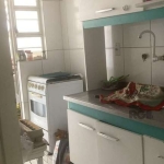 A Vista R$ 140 mil..&lt;BR&gt;Ótima oportunidade de adquirir um apartamento jkzão desocupado no  Condomínio Edificio Jari, localizado na Rua General Neto, no bairro Floresta em Porto Alegre - RS. O im