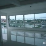 Excelente apartamento, novo, ultimo andar, vista panorâmica, 02 dormitórios, sala, cozinha americana, gás central, suíte, garagem privativa dupla, elevador, sacada com churrasqueira, piso porcelanato,