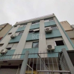 Apartamento de 1 dormitório 42,30 m²  privativos, sala, cozinha, área de serviço separada e  bem arejada. Banheiro social com ventilação natural. No 3º sem elevador.&lt;BR&gt;Localizado próximo a Lima