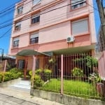 Apartamento com sala espaçosa, cozinha com pia de alvenaria, banheiro, 02 dormitórios, área de serviço separada.&lt;BR&gt;De frente, bem ensolarado e ventilado.&lt;BR&gt;Excelente localização, proximo