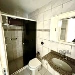 Excelente apartamento térreo,  2 dormitórios, living 2 ambientes, cozinha, área de serviço e banheiro social. Imóvel totalmente reformado. Ficam os móveis planejados da cozinha e do banheiro. Possui d