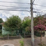 Oportunidade incrível! Terreno situado na Rua Veríssimo Rosa,, no bairro Jardim  Botânico em Porto Alegre. Com uma área total de 305 m² , este terreno plano oferece excelentes possibilidades de constr