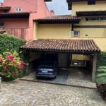 VENDA CASA NO CONDOMÍNIO  4 DORMITÓRIOS 4 VAGAS VISTA GUAIBA, QUADRA DE TENIS &lt;BR&gt;&lt;BR&gt;More com muita classe e conforto em uma casa com 4 dormitórios, sendo 2suítes, vista para o Guaíba, li