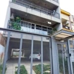 Excelente imóvel de 94m² privativos, conta com 02 dormitórios, sendo um suíte, sala de estar/jantar espaçosa, cozinha americana com churrasqueira interna, 02 banheiros, baixo custo de condominio, com 