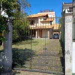 Casa sobrado 3 dormitórios, 1 suíte, sacada, sala estar e jantar, banheiro social, cozinha, despensa, lavanderia, churrasqueira, pátio, vaga de garagem. Agende uma visita com um dos nossos corretores 