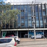 Sala comercial na Av.Teresópolis com área privativa de 28,11M2.