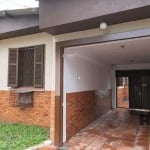 Casa para Venda - 150m², 3 dormitórios, 2 vagas - Teresópolis