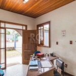 Casa para Venda - 120m², 3 dormitórios, sendo 1 suites, 3 vagas - Partenon