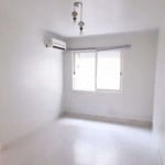 Ótimo apartamento de 38m² com 1 dormitório e 1 vaga de garagem.