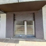 Loja em Porto Alegre, no bairro Tristeza, à venda.