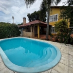 Casa, 3 dormitóriois, piscina, garagem, churrasqueira, lareira - Porto Alegre - Cód. RP390822