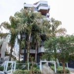 Apartamento com 4 dormitórios sendo 3 suítes, e 3 vagas no bairro Bela Vista.