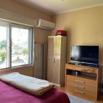 Apartamento com 2 quartos, vaga de garagem, lavabo, no bairro Cristal, Porto Alegre/RS
